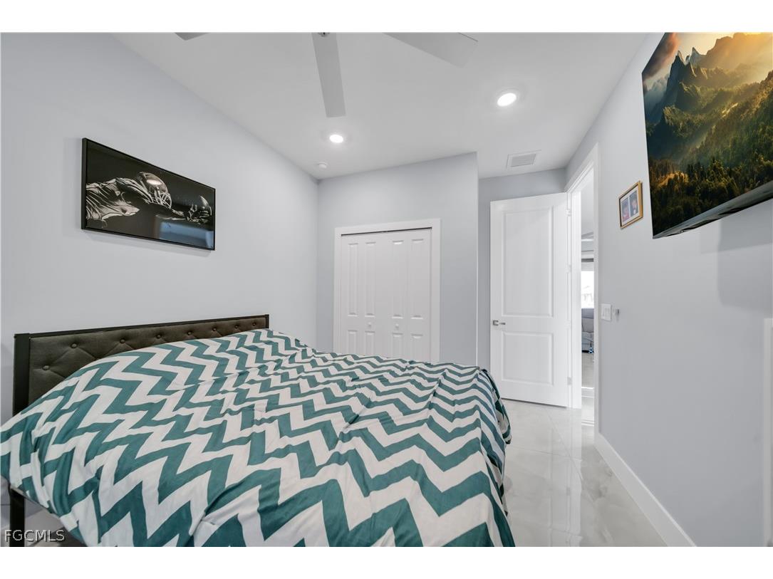 3016 6th Street W Lehigh Acres FL 33971 2026006140 image10