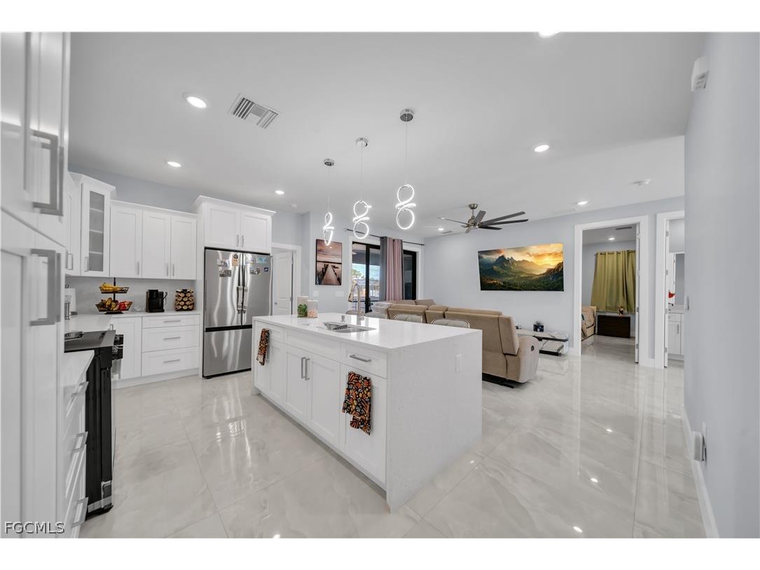 3016 6th Street W Lehigh Acres FL 33971 2026006140 image14