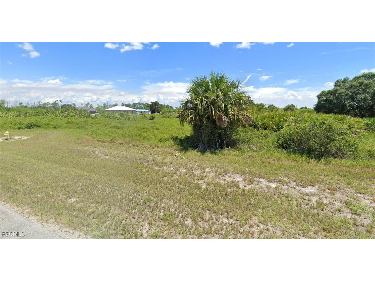 3016 Honeywood Road Labelle FL 33935 2025011794 image2