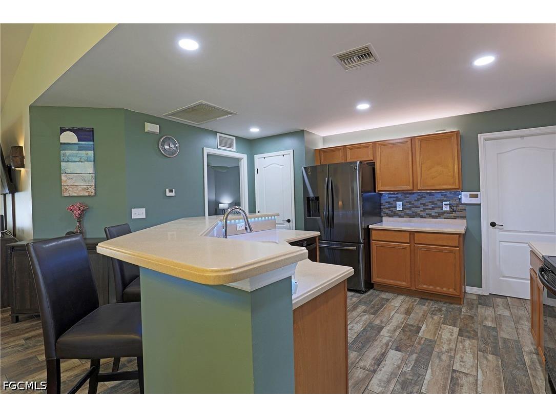 3016 SW 23rd Avenue Cape Coral FL 33914 2026018540 image10