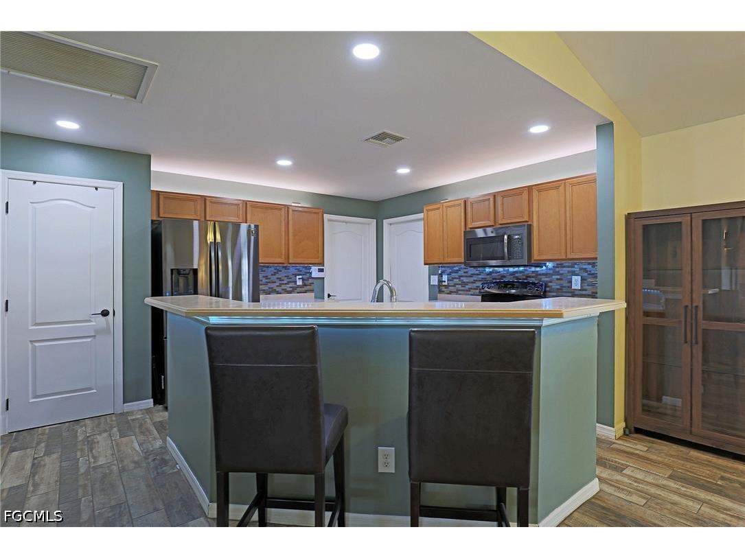3016 SW 23rd Avenue Cape Coral FL 33914 2026018540 image12