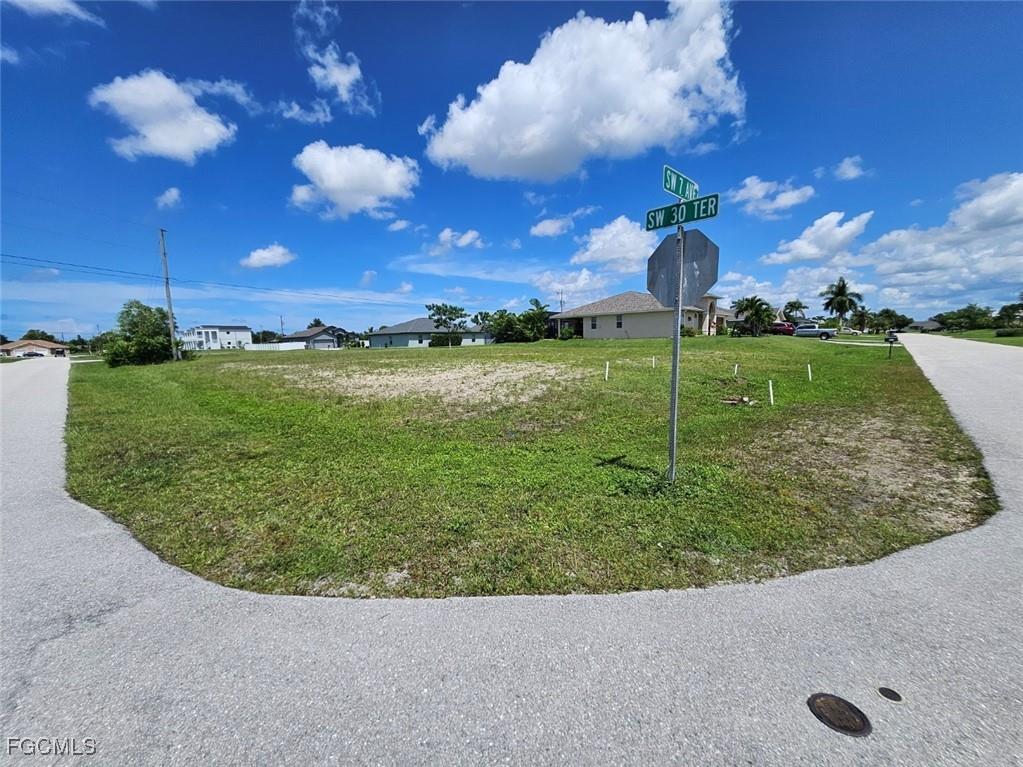 3016 SW 7th Avenue Cape Coral FL 33914 2025005297 image1