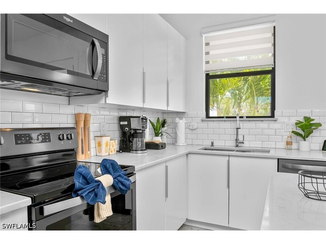 3016 Van Buren Avenue Naples FL 34112 226018248 image6