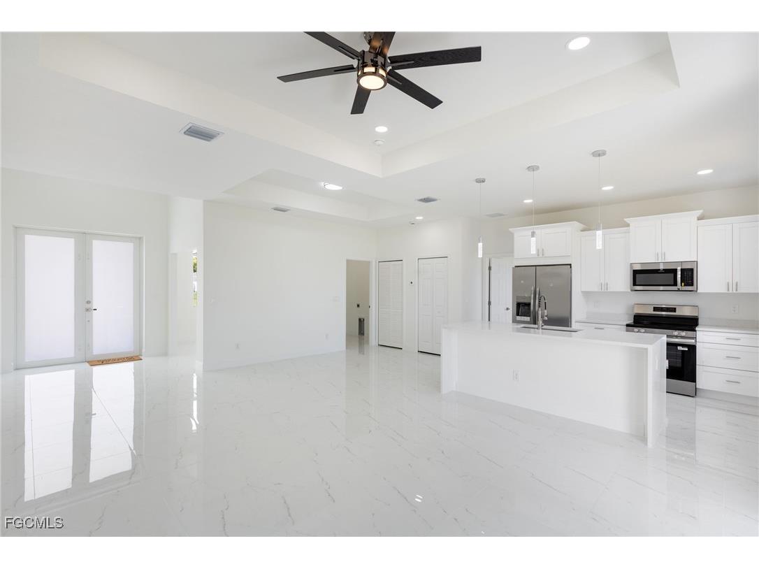 3017 26th Street W Lehigh Acres FL 33971 2025002252 image2