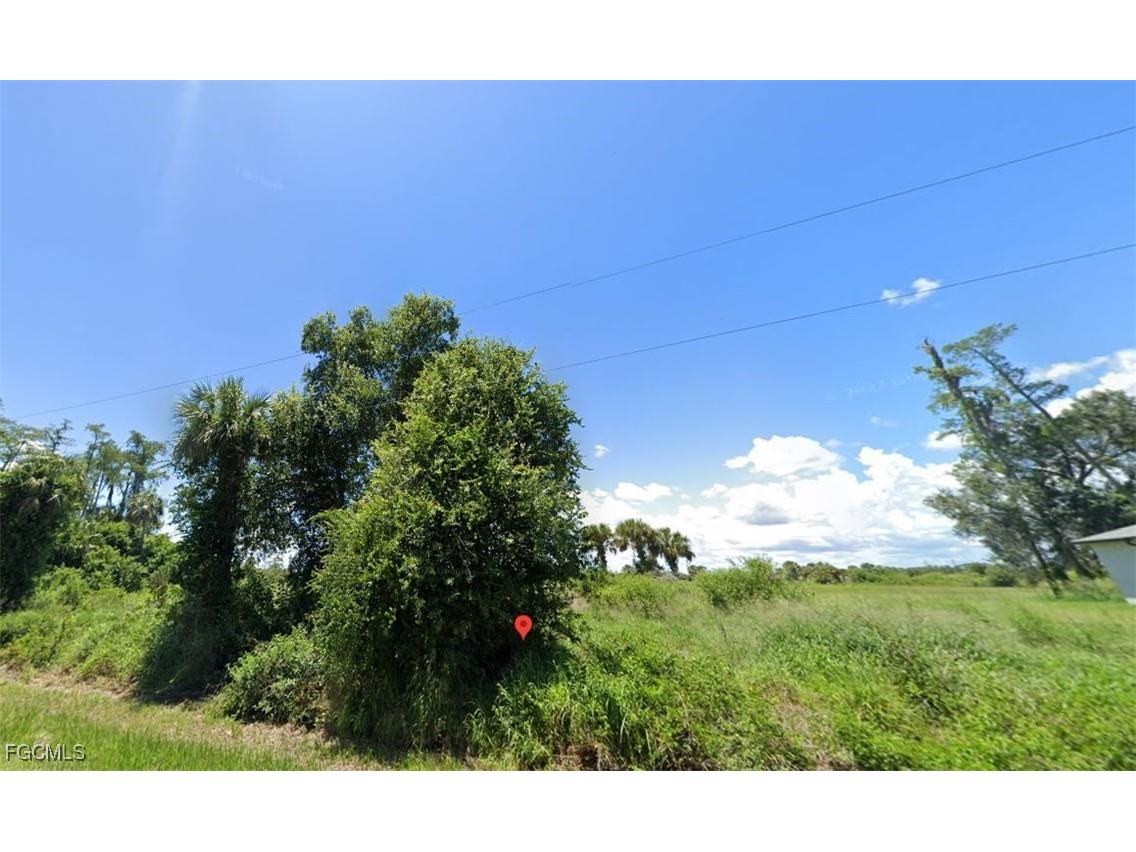 3017 N Balsam Circle Labelle FL 33935 2025000476 image1