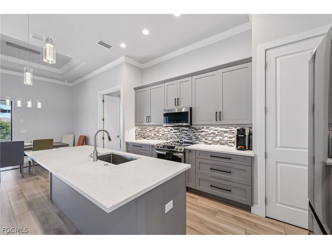 3017 NW 18th Avenue Cape Coral FL 33993 2026010050 image10