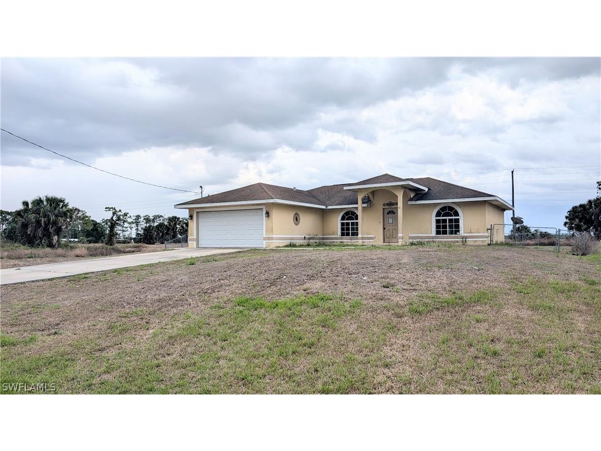 3017 S Balsam Circle Labelle FL 33935 226012197 image1
