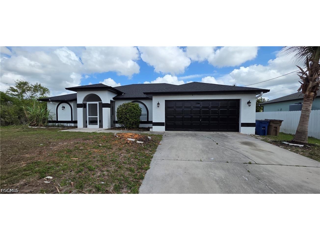 3018 41st Street SW Lehigh Acres FL 33976 2026015778 image1