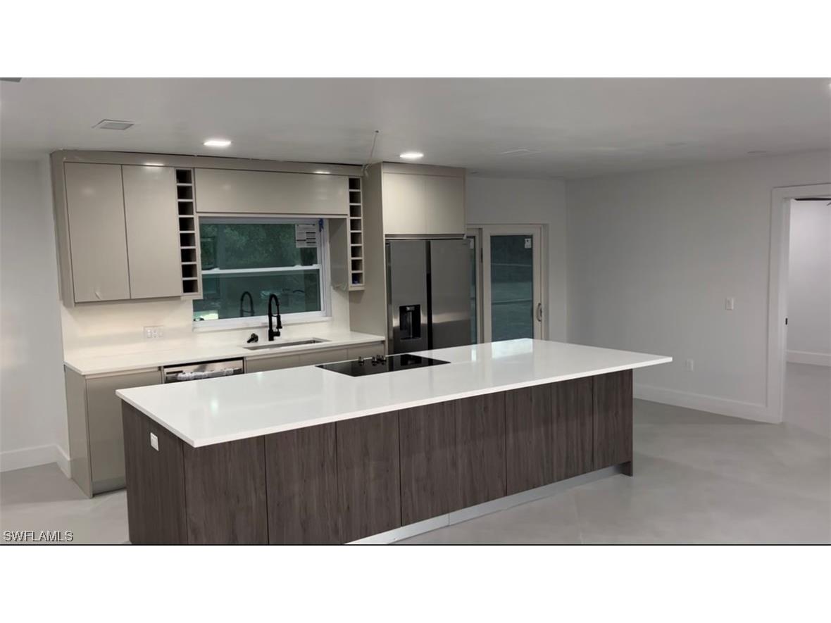 3018 43rd Street SW Naples FL 34116 223095025 image1