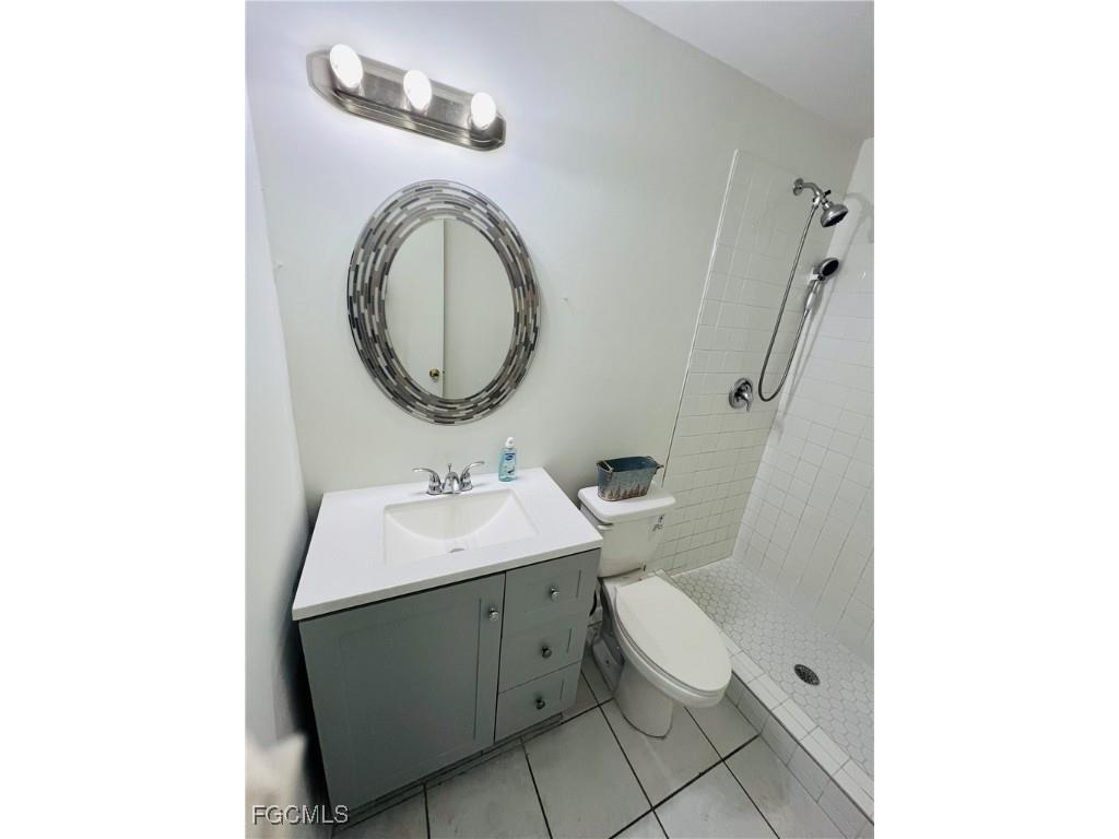 3018 Lafayette Street Fort Myers FL 33916 2025011684 image10