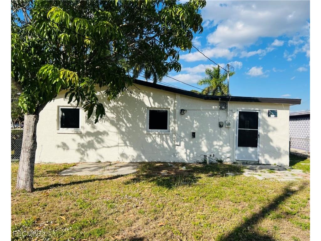 3018 Lafayette Street Fort Myers FL 33916 2025011684 image20