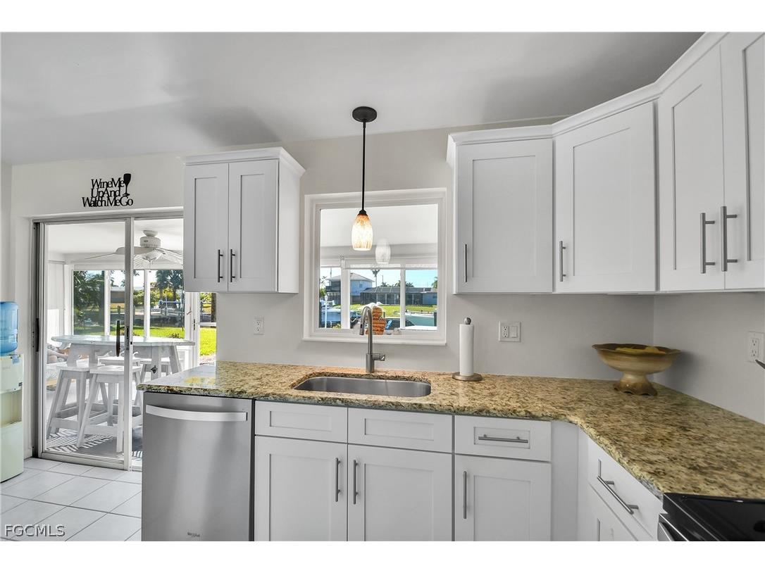 3018 SE 18th Place Cape Coral FL 33904 2026007232 image15