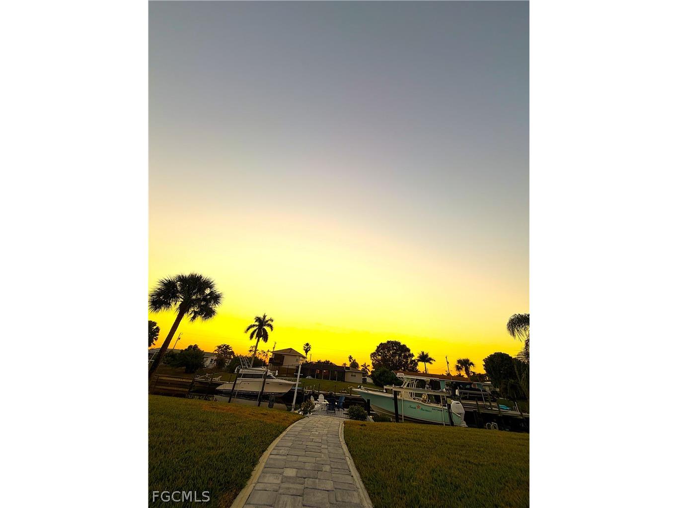 3018 SE 18th Place Cape Coral FL 33904 2026007232 image37