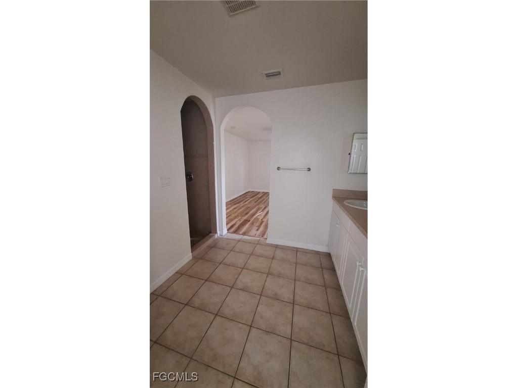 3018 SW 10th Avenue Cape Coral FL 33914 2025008695 image12