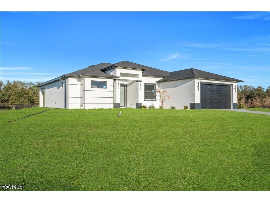 3019 46th Street W Lehigh Acres FL 33971 2026015781 image1