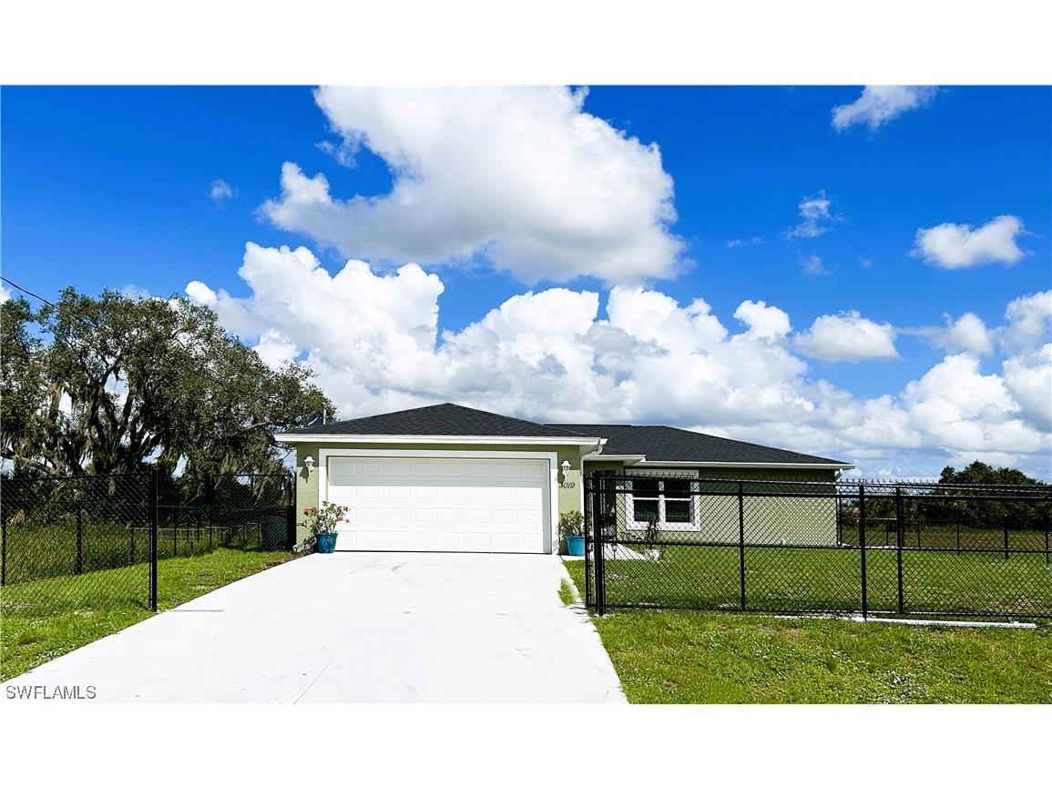 3019 Honeywood Road Labelle FL 33935 223073565 image1