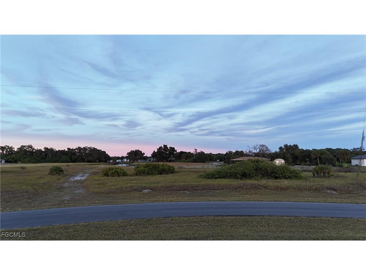 3019 NW Beechwood Circle Labelle FL 33935 2025019182 image5