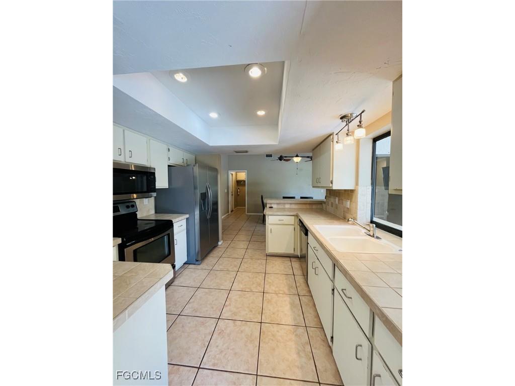 3019 SE 5th Place Cape Coral FL 33904 2026005169 image6