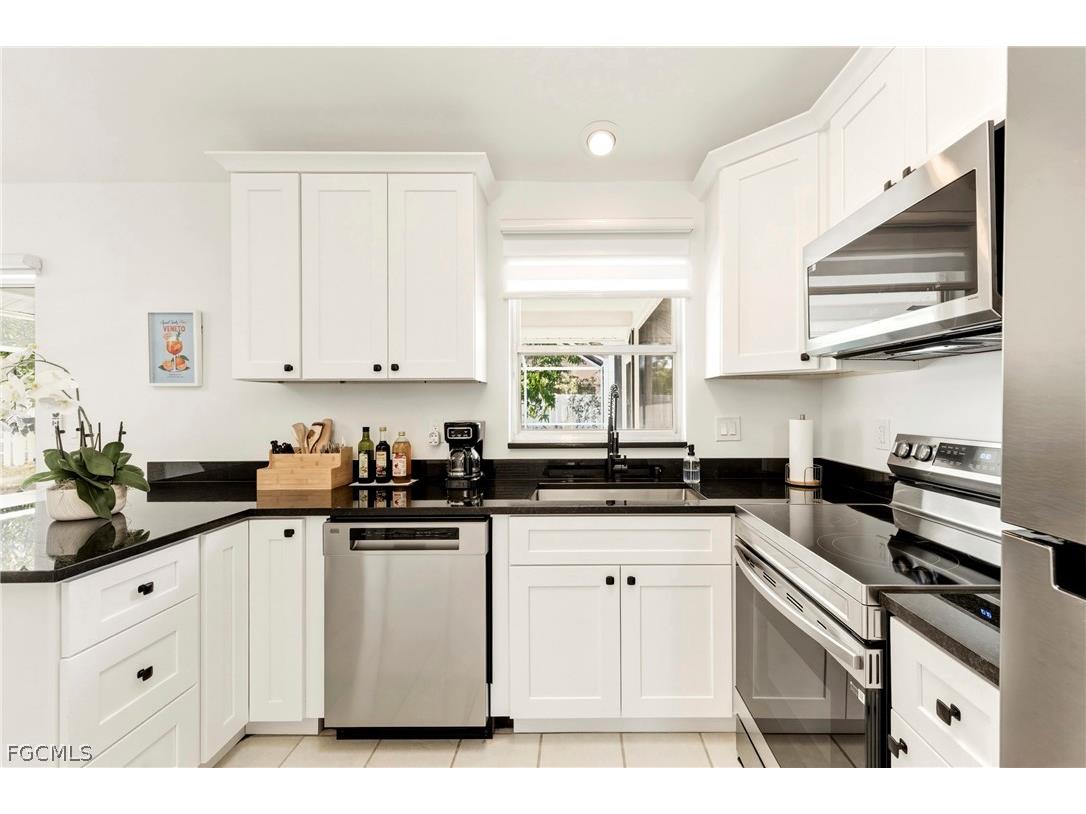 3019 SW 14th Court Cape Coral FL 33914 2026011795 image18