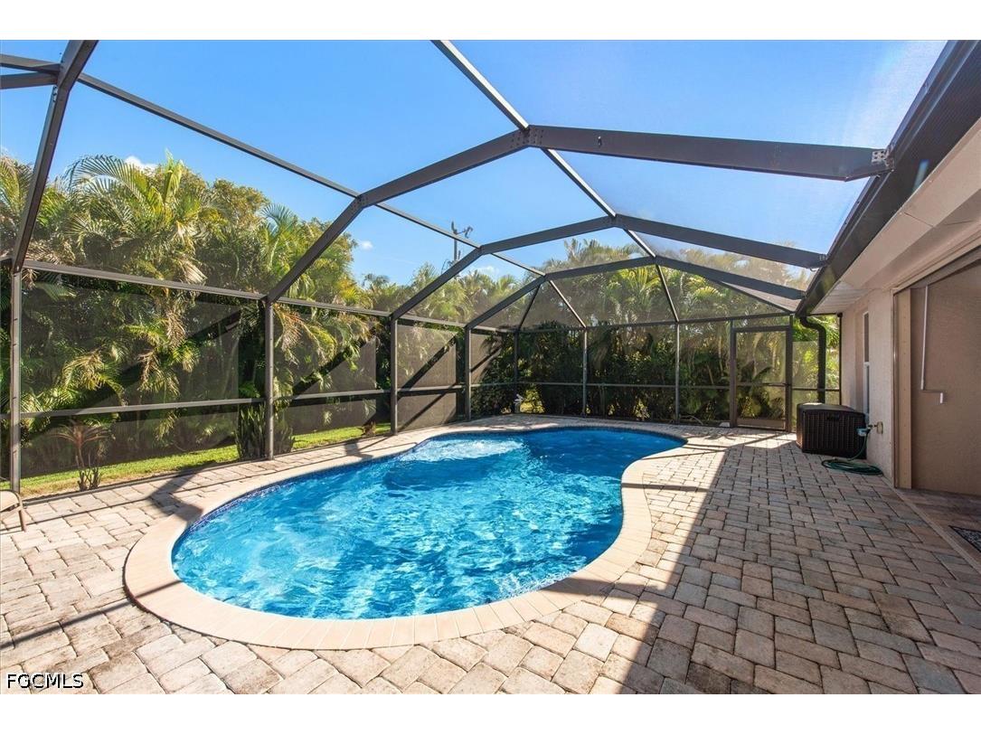 3019 SW 15th Place Cape Coral FL 33914 2026028431 image11