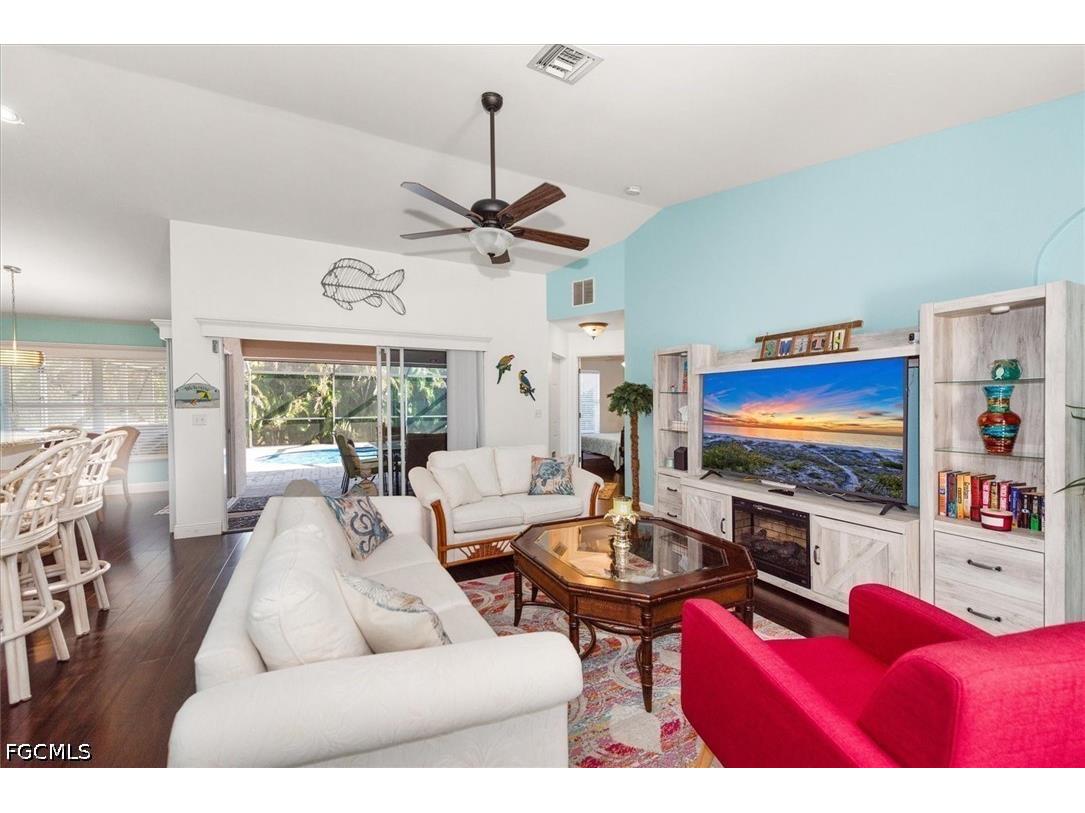 3019 SW 15th Place Cape Coral FL 33914 2026028431 image9
