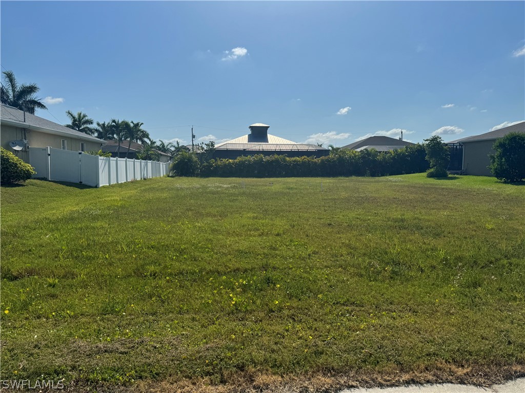 3019 Surfside Boulevard Cape Coral FL 33914 224035736 image1