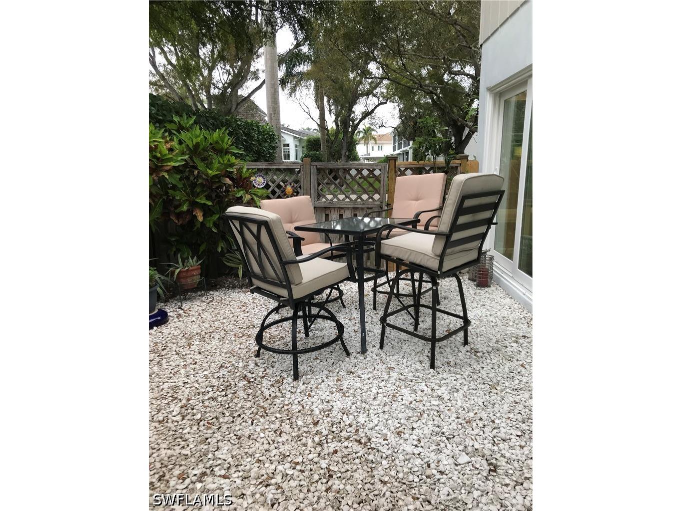 302 2nd Street S #302 Naples FL 34102 226012879 image12