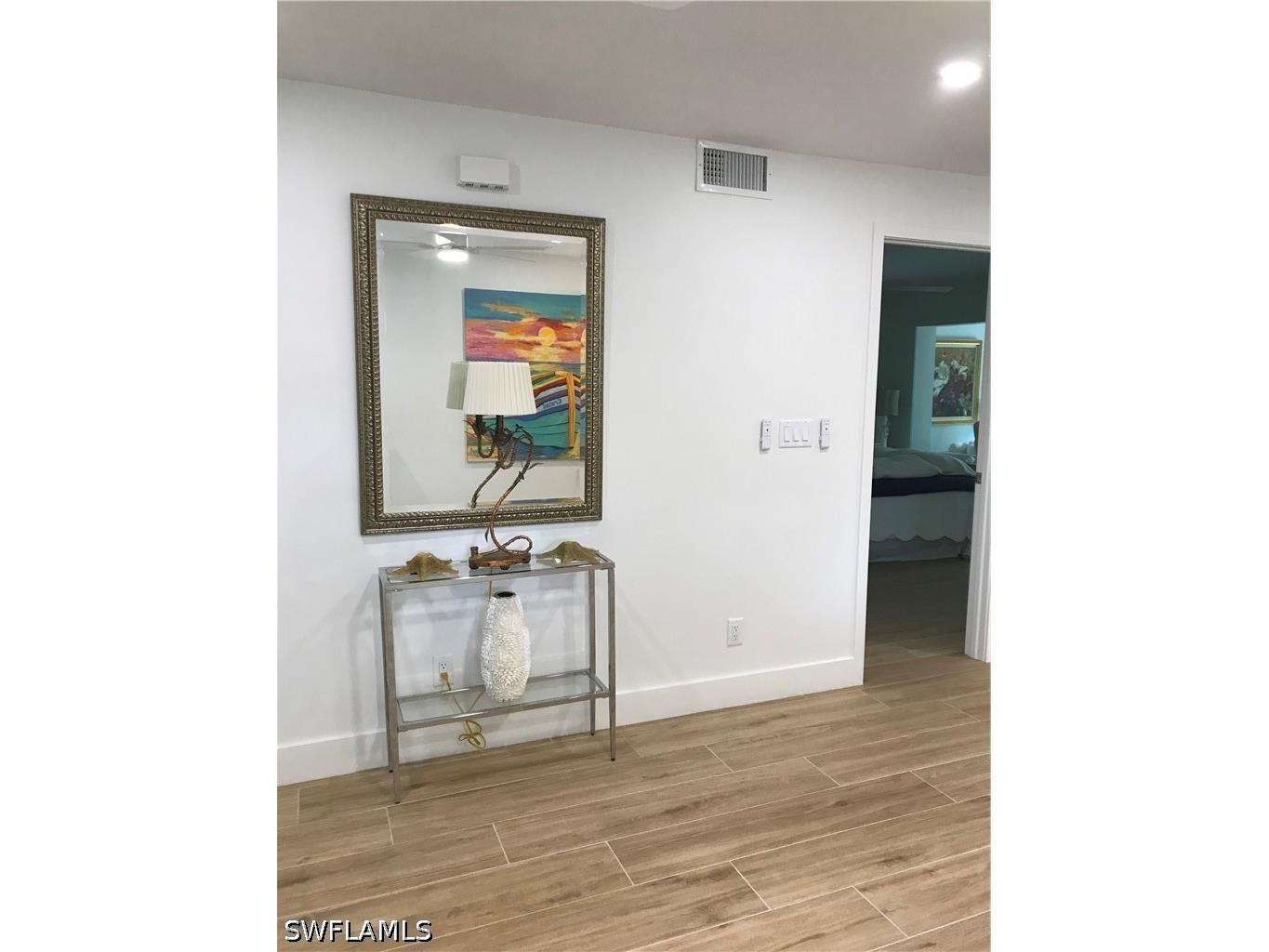 302 2nd Street S #302 Naples FL 34102 226012879 image5