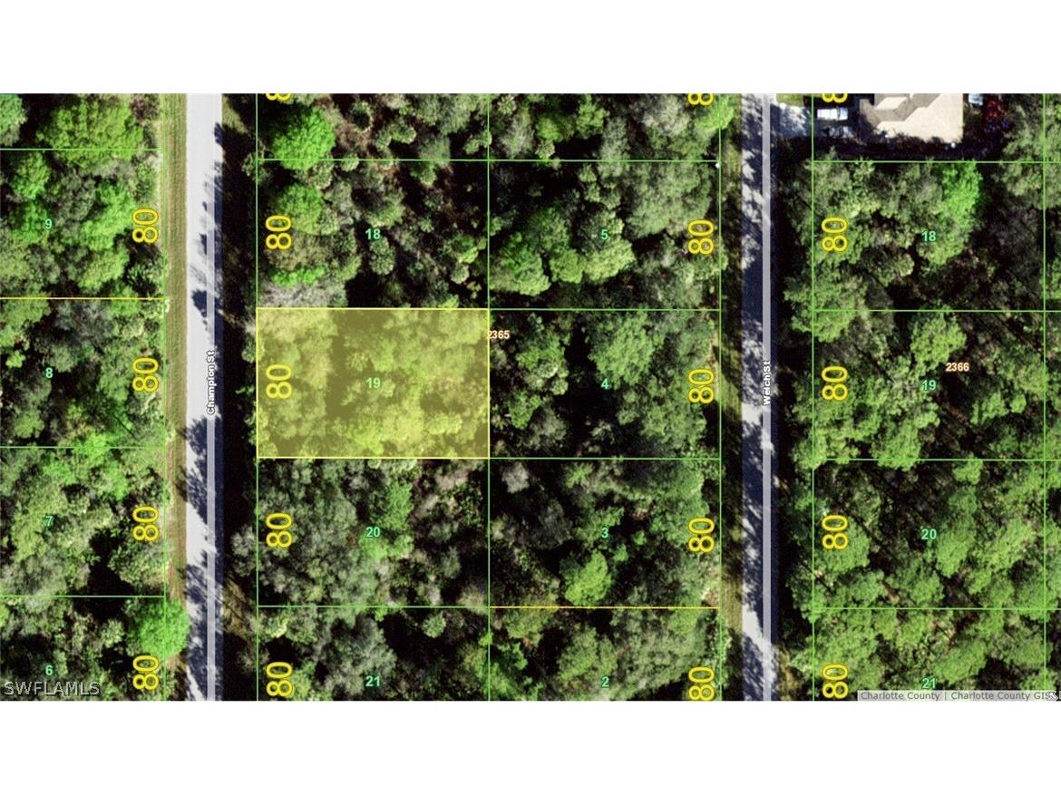 302 Champion Street Port Charlotte FL 33953 223005325 image1