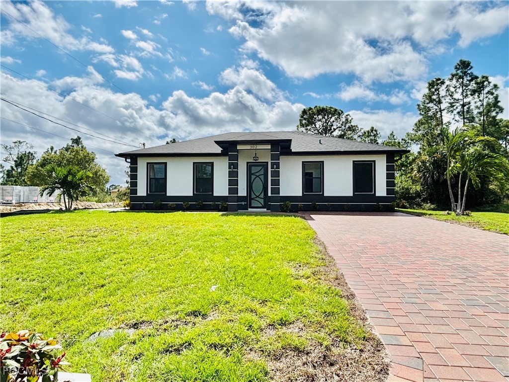 302 E 15th Street Lehigh Acres FL 33972 2025016185 image3