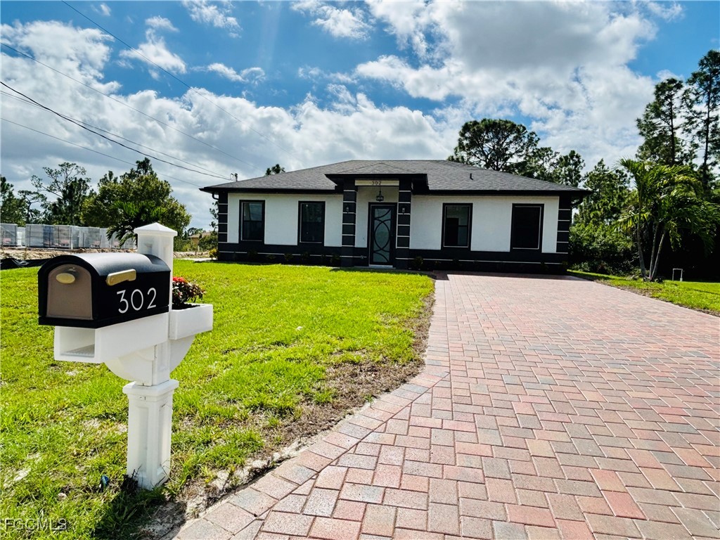 302 E 15th Street Lehigh Acres FL 33972 2025016185 image5