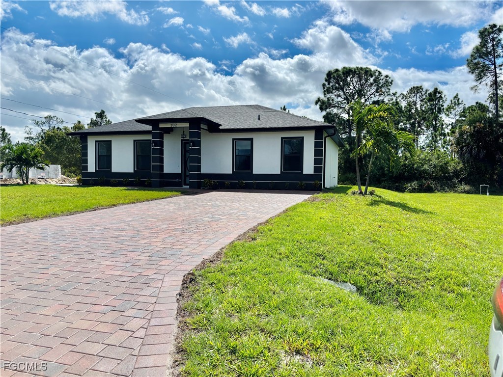 302 E 15th Street Lehigh Acres FL 33972 2025016185 image8