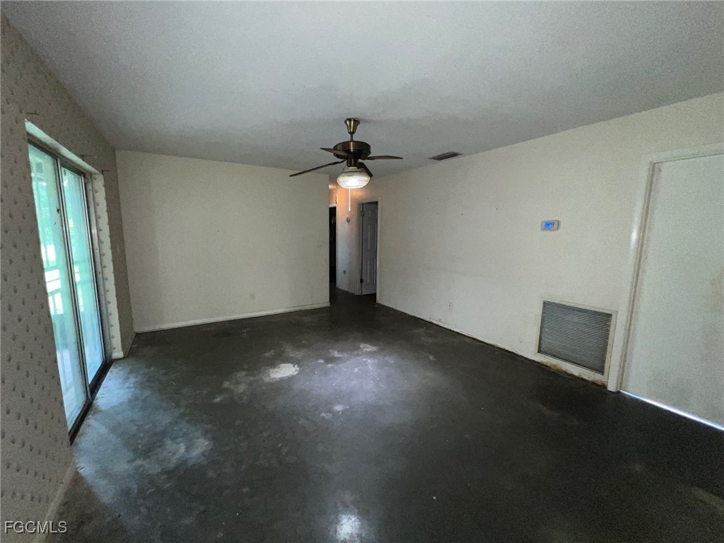 302 Greenwood Avenue Lehigh Acres FL 33936 2025011577 image7