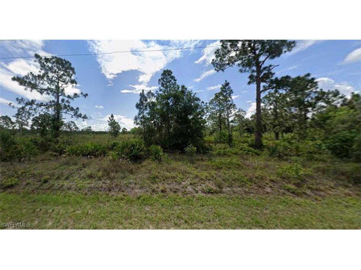 302 Moore Avenue Lehigh Acres FL 33936 224075474 image1