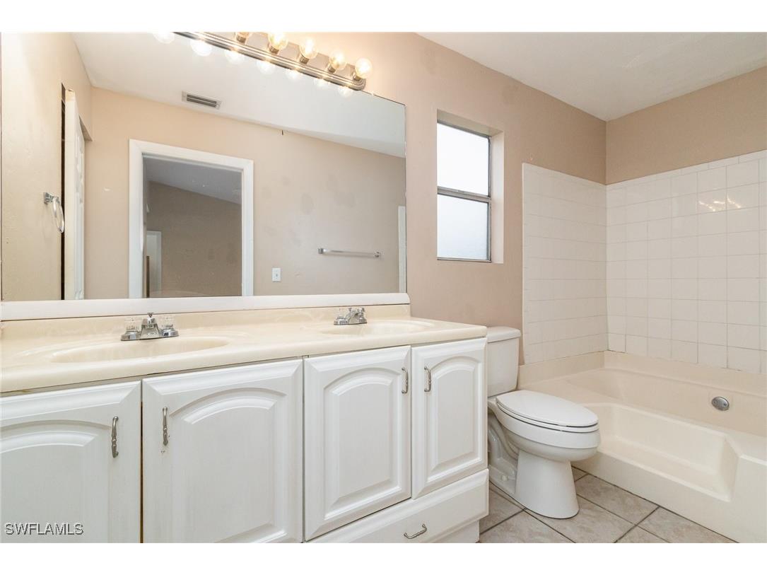 302 NE 10th Terrace Cape Coral FL 33909 225053142 image11