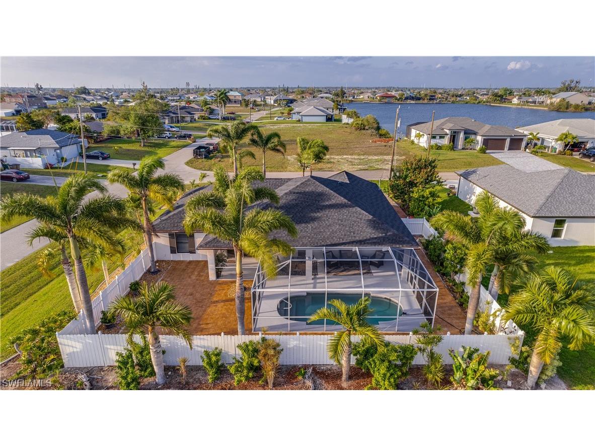 302 NE 17th Street Cape Coral FL 33909 224023744 image1