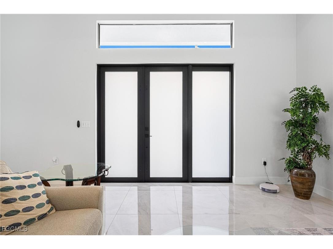 302 NW 1st Street Cape Coral FL 33993 2025021017 image20