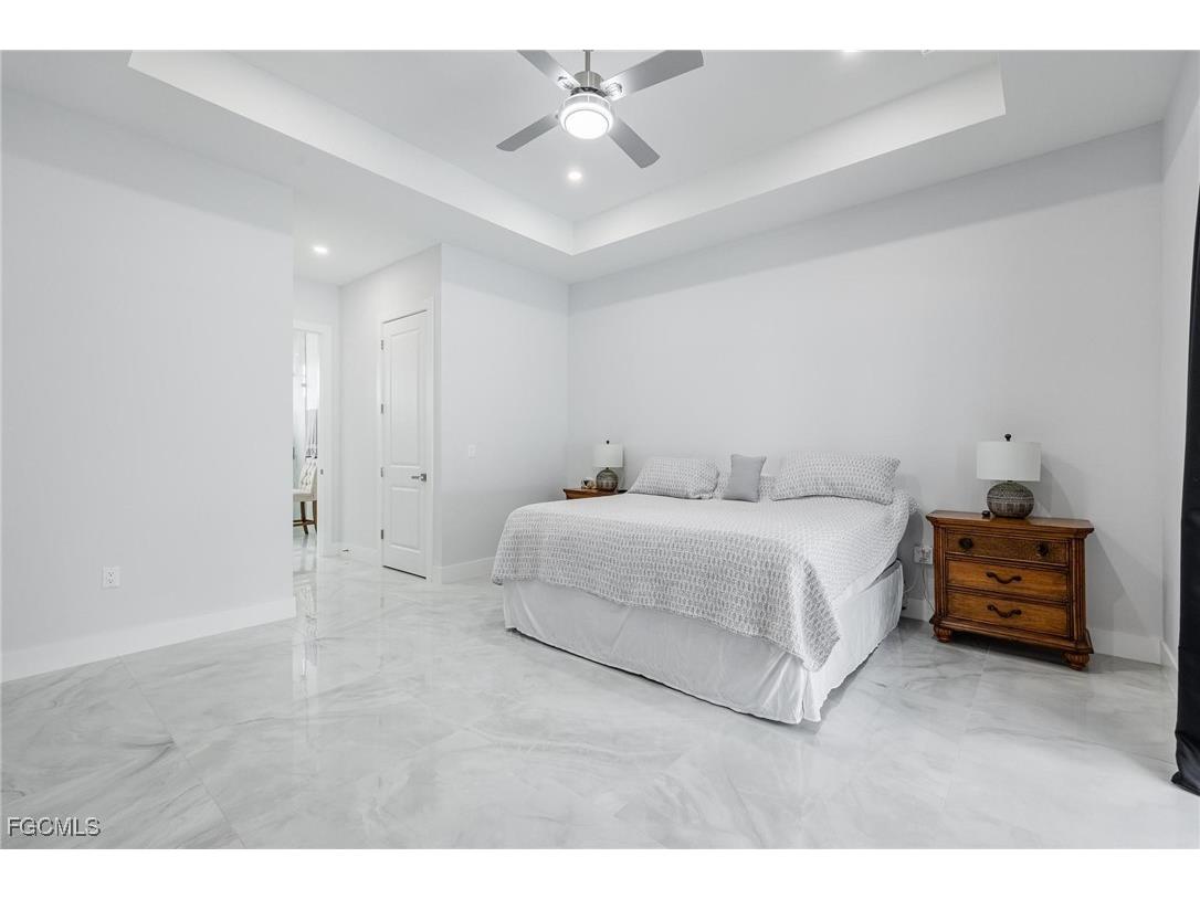 302 NW 1st Street Cape Coral FL 33993 2025021017 image24