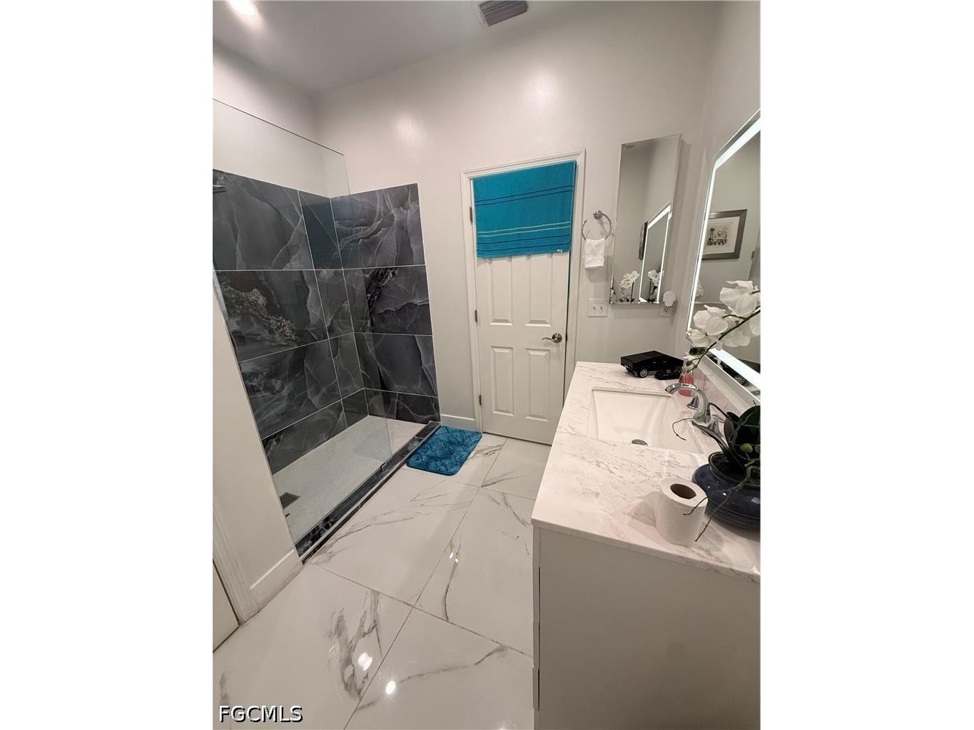 302 NW 24th Avenue Cape Coral FL 33993 2026014813 image16