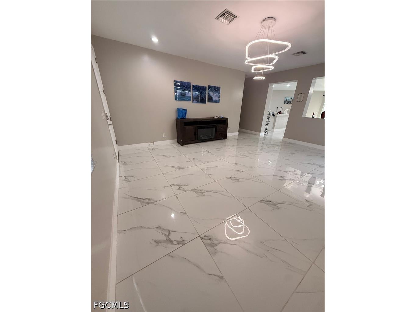 302 NW 24th Avenue Cape Coral FL 33993 2026014813 image2