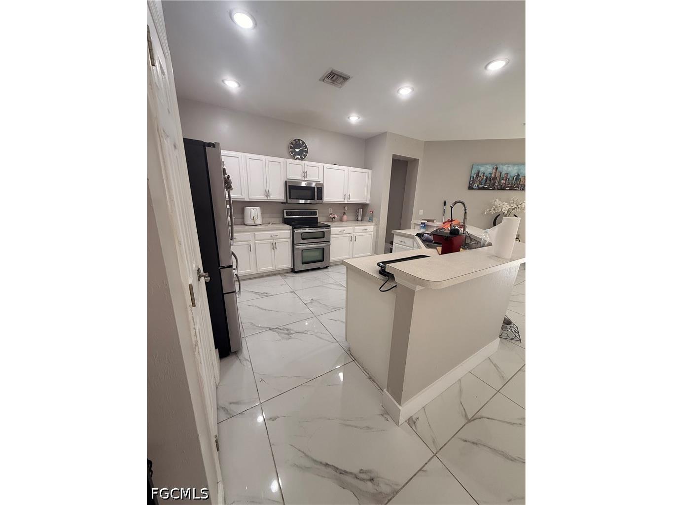 302 NW 24th Avenue Cape Coral FL 33993 2026014813 image6