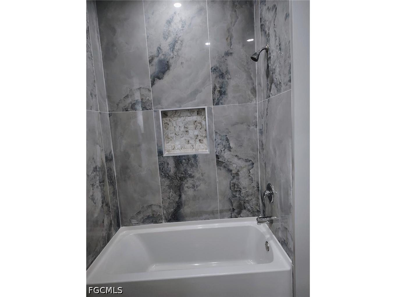 302 NW 25th Avenue Cape Coral FL 33993 2026013425 image23