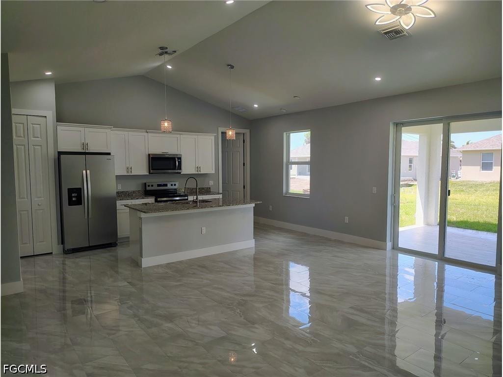 302 NW 25th Avenue Cape Coral FL 33993 2026013425 image7