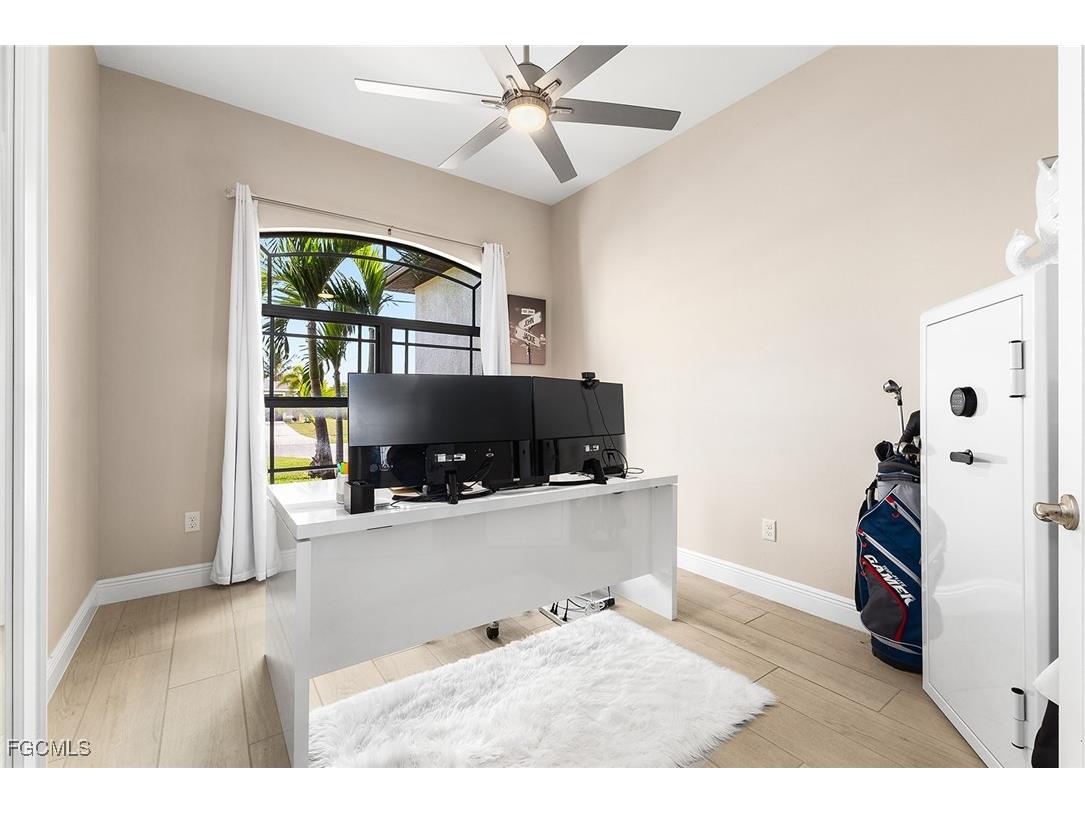 302 NW 32nd Place Cape Coral FL 33993 2025011468 image13