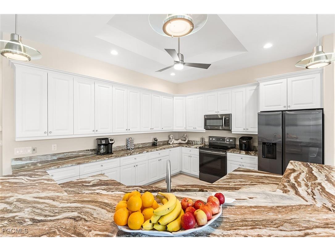 302 NW 32nd Place Cape Coral FL 33993 2025018752 image16