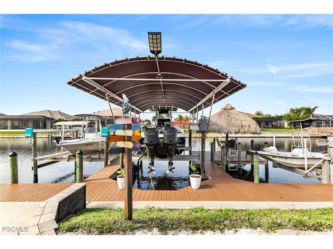 302 NW 32nd Place Cape Coral FL 33993 2025018752 image38