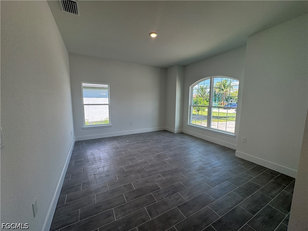 302 SE 1st Terrace Cape Coral FL 33990 2026025924 image11