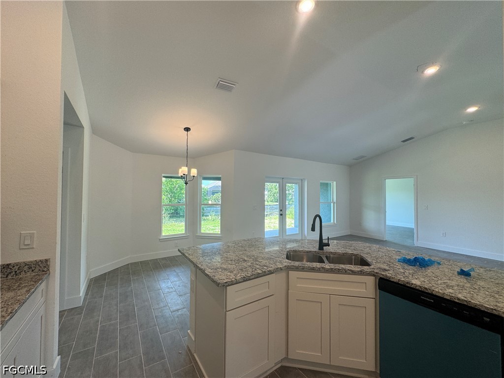 302 SE 1st Terrace Cape Coral FL 33990 2026025924 image18
