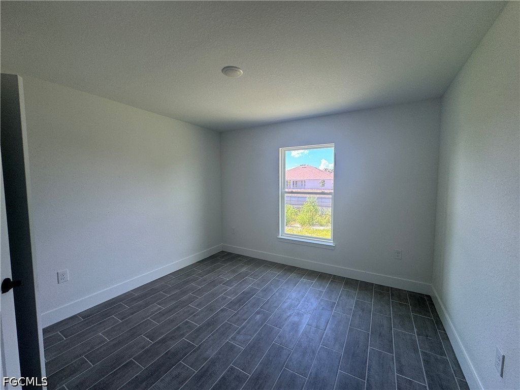 302 SE 1st Terrace Cape Coral FL 33990 2026025924 image21
