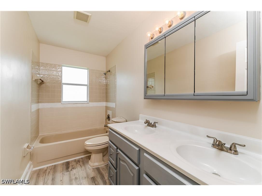 302 SE 3rd Street Cape Coral FL 33990 226020843 image9